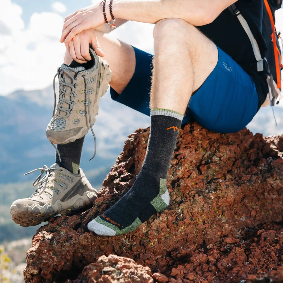 Men's Hiker Boot Midweight Hiking Socks