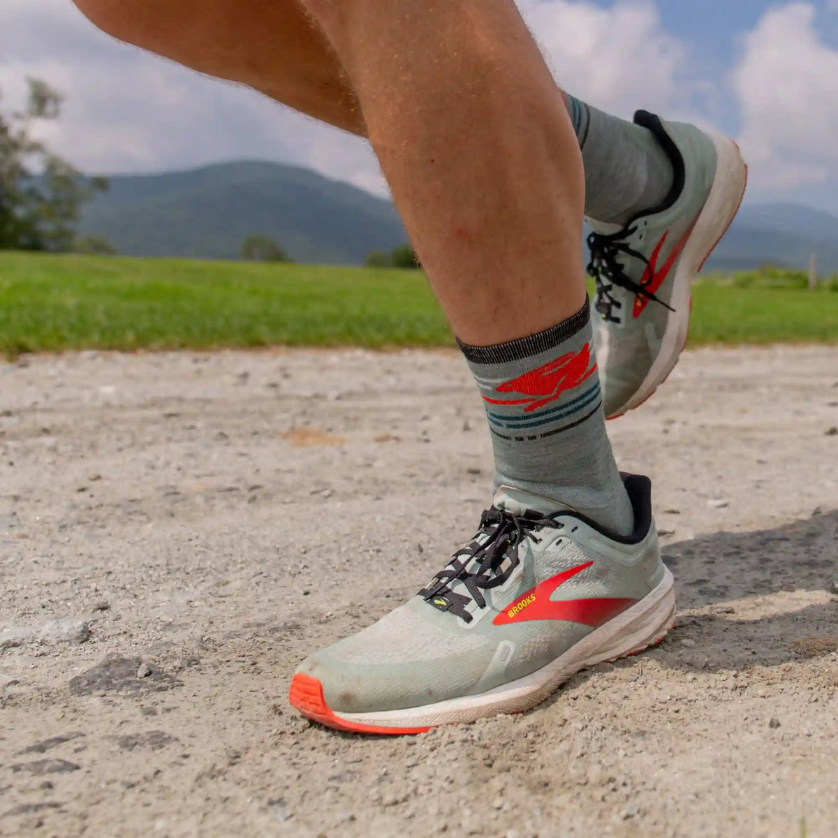 Men's Pacer Micro Crew Ultra-Lightweight Running Socks